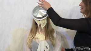 cassie-georginas-pie-gameshow-hosted-b_1