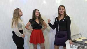 cassie-georginas-pie-gameshow-hosted-b_9