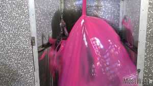 evil-cassie-gunge-bath--tank--bubbles_12