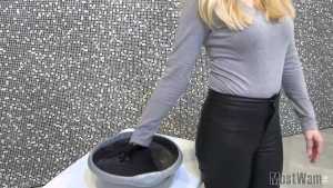 evil-cassie-multiple-gunging-in-the-gung