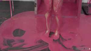 rhian-cassie-custom-gunge-tank-stripped_