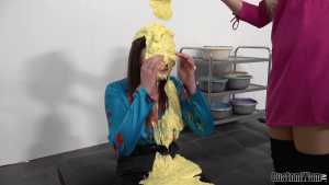 rhian-wears-vibrator-and-cassie-slimes-h