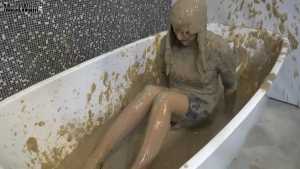 testing-mud----on-cassie_16.jpg