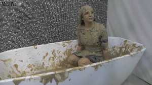 testing-mud----on-cassie_23.jpg