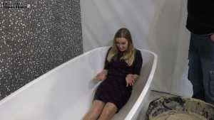 testing-mud----on-cassie_6.jpg